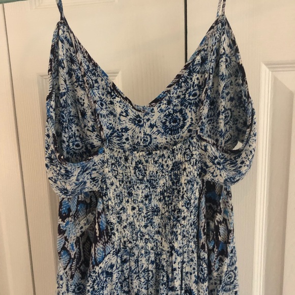 UO Maxi Dress - Picture 6 of 6